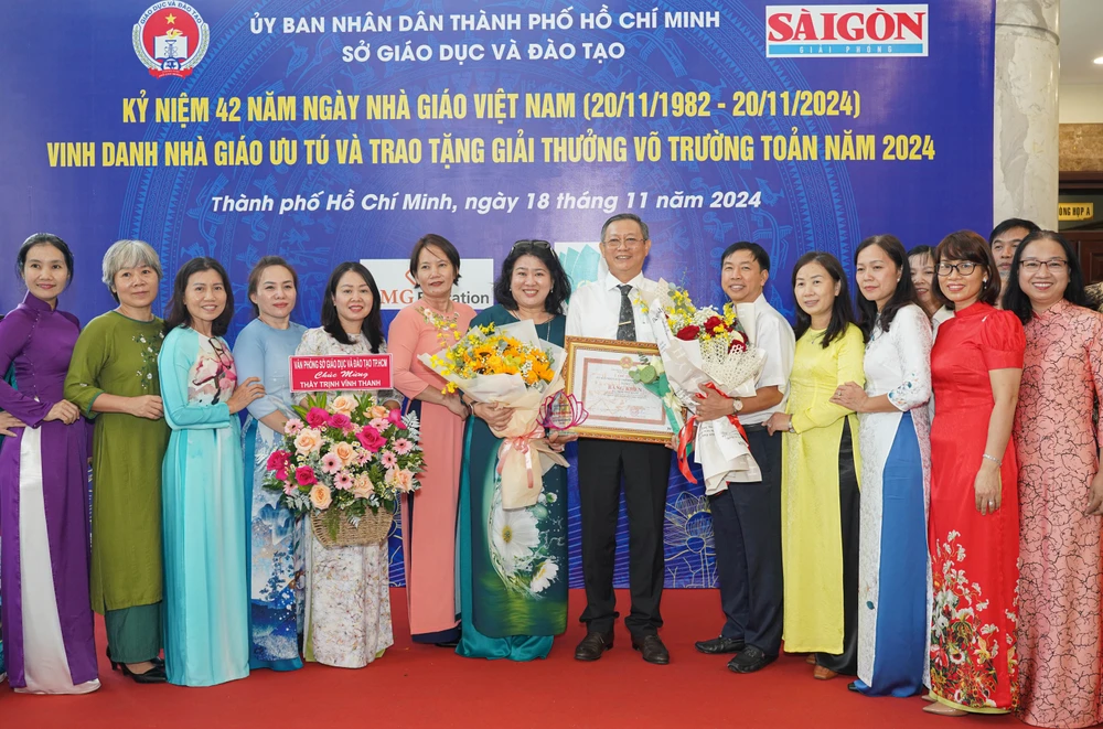 TP.HCM vinh danh 14 nhà giáo ưu tú và 50 nhà giáo tiêu biểu đạt Giải thưởng Võ Trường Toản 2024