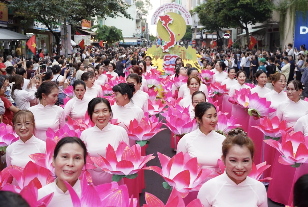 Tet-Nguyen-tieu (1).JPG