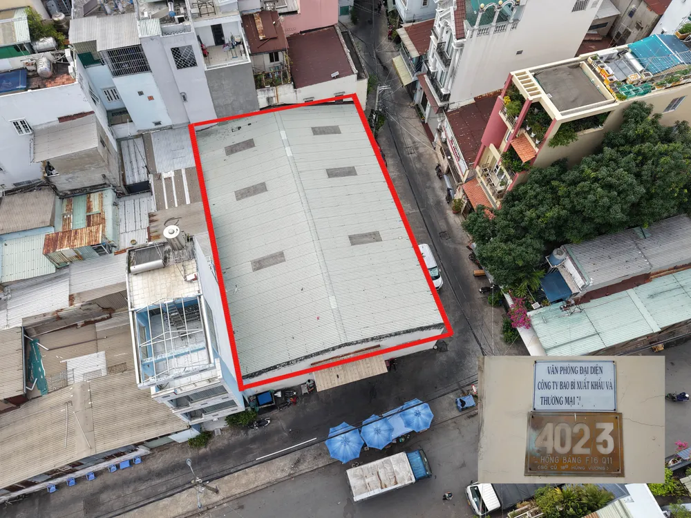 Khu nhà đất từng là trụ sở văn phòng đại diện của một công ty bao bì và xuất khẩu thương mại. Toàn cảnh 7 khu nhà đất sắp được TP.HCM tổ chức đấu giá