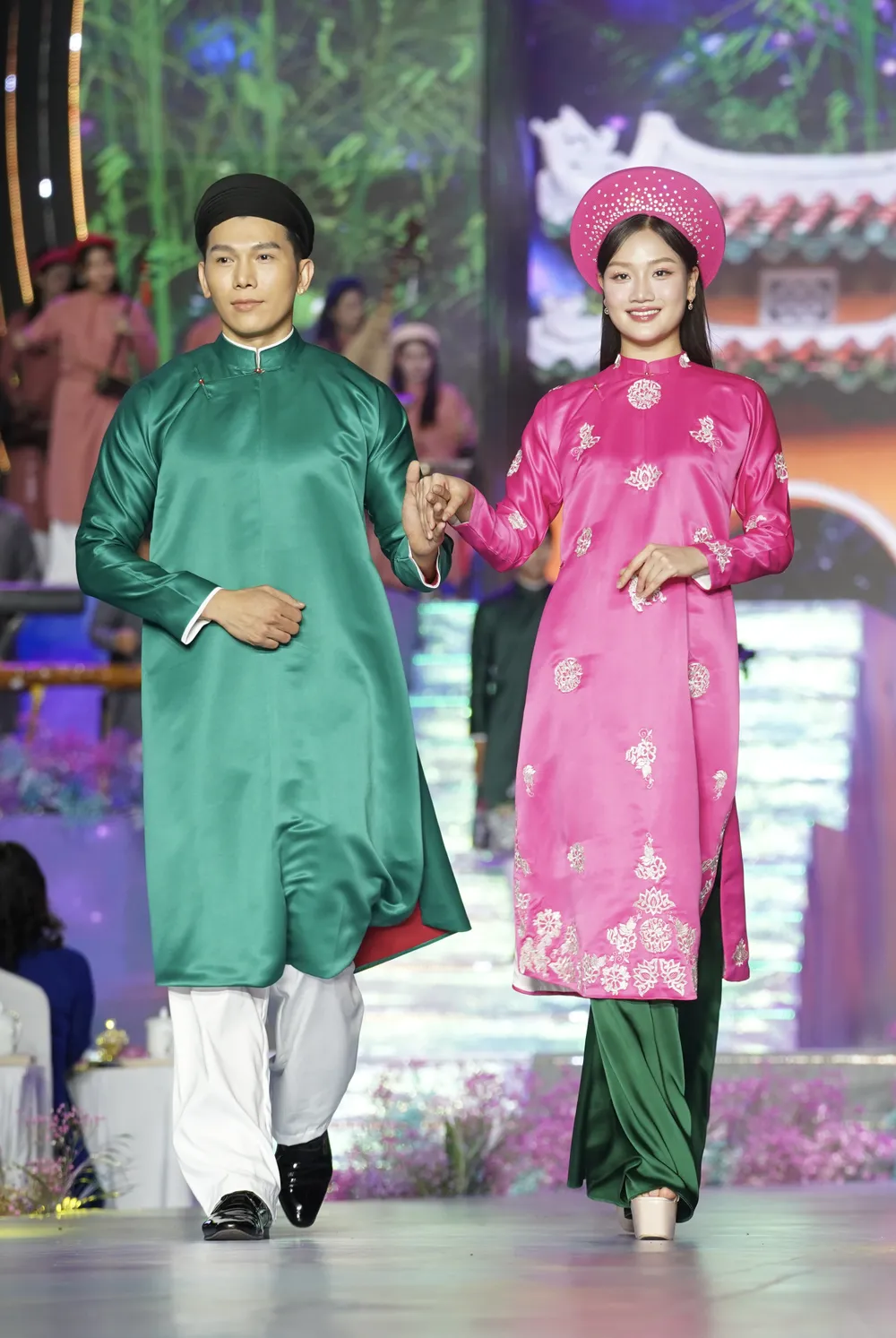 Le-hoi-ao-dai (4).JPG