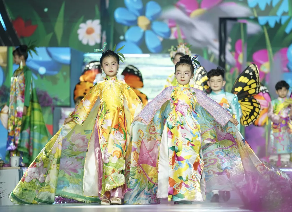 Le-hoi-ao-dai (2).JPG