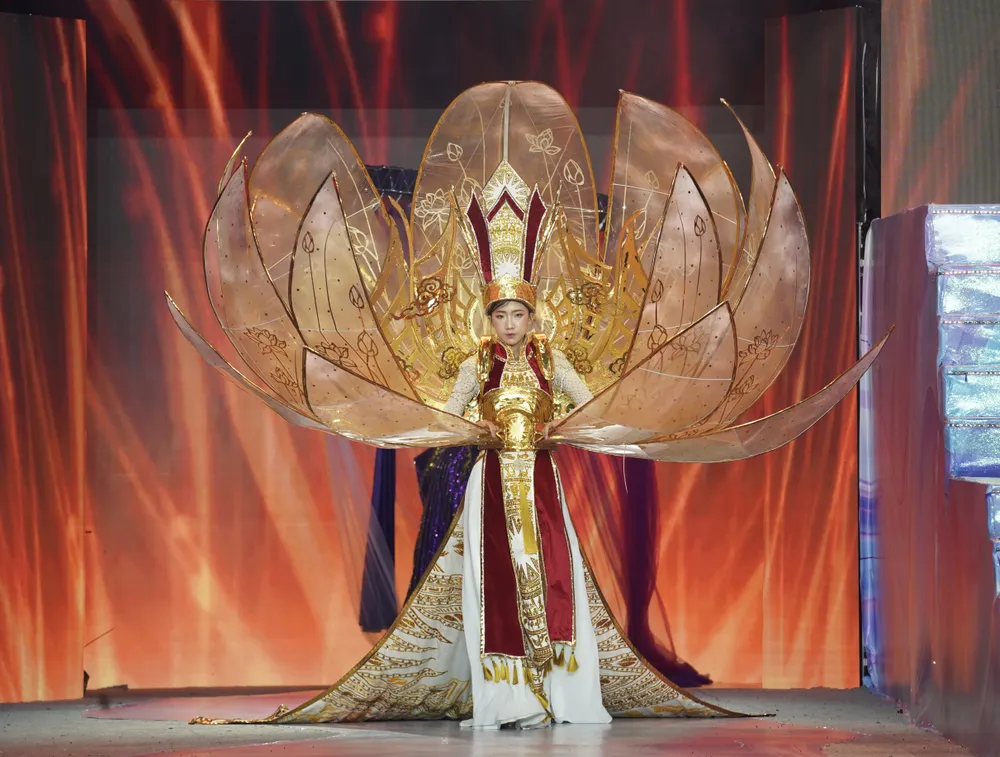 Hàng trăm bộ Áo dài được trình diễn tại Lễ hội Áo dài TP.HCM lần thứ 11