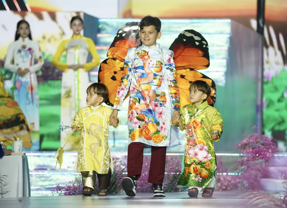 Le-hoi-ao-dai (4).JPG