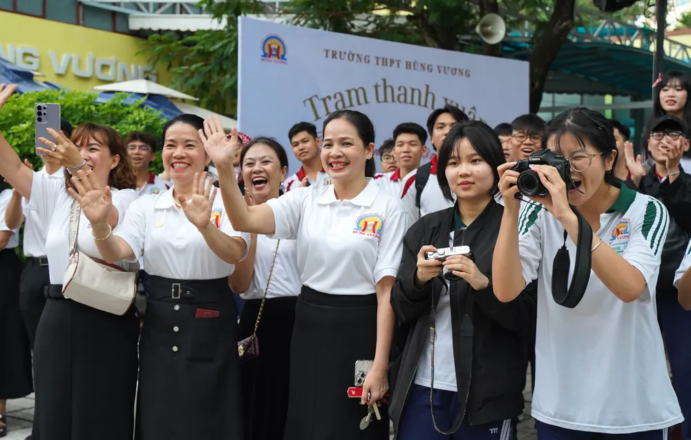 Trạm thanh xuân (1).jpg