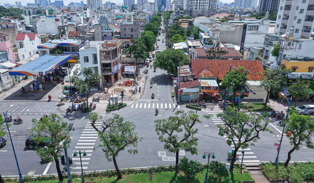 đường Nguyễn Khoái (8).jpg