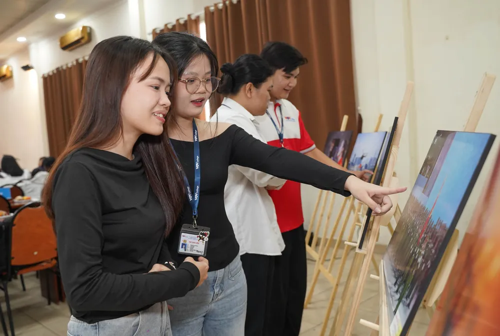 TP.HCM -SẮC MÀU MỚI MÙA 2 - THUẬN VĂN (28).jpg