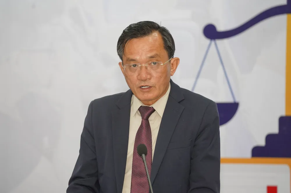 Tọa đàm - ĐT Luật ở Việt Nam hiện nay - Thuận Văn (14).jpg