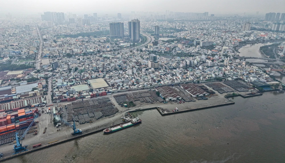 Cầu thủ Thiêm 4 (7).jpg