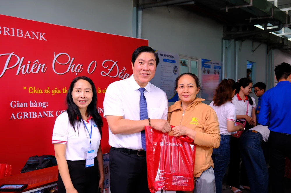 phiên chợ 0 đồng