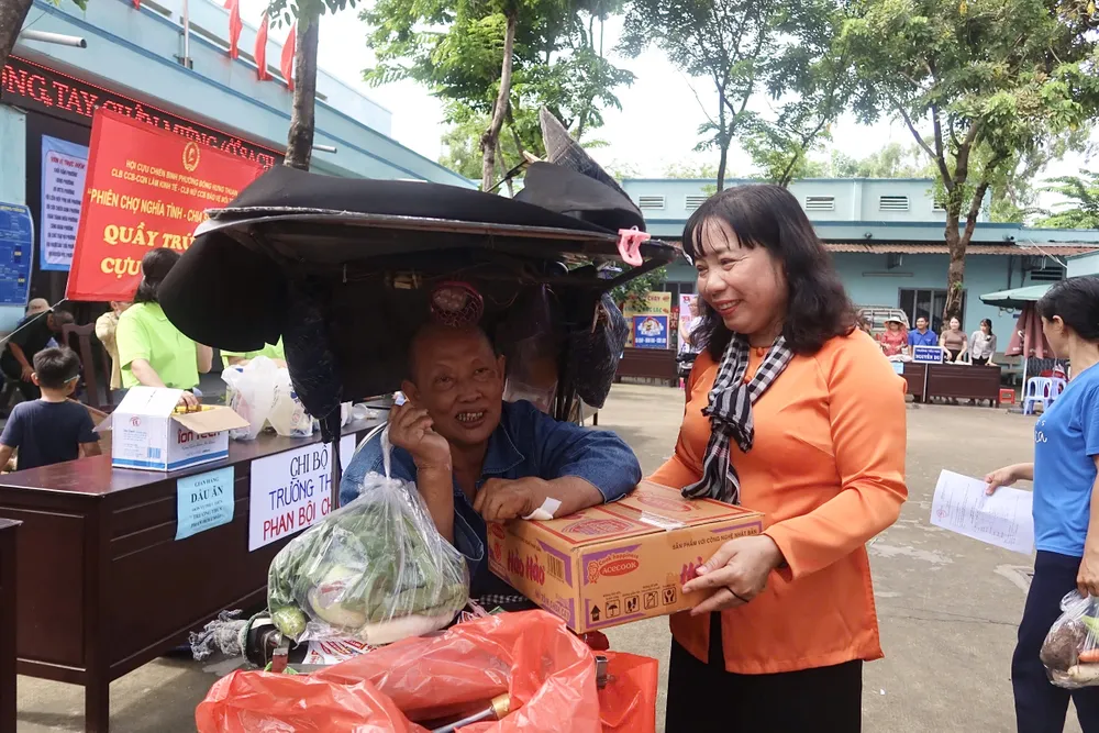 z5784578329906_df6c336d743ceaed98e7963981f0a0d0 (1).jpg