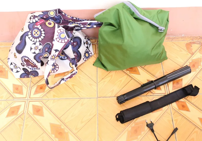 Cặp đôi dùng roi điện gây hàng chục vụ cướp táo tợn ảnh 3 Cặp đôi dùng roi điện gây hàng chục vụ cướp táo tợn ảnh 3