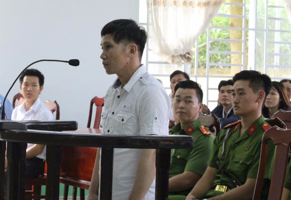 nghich-tu-sat-hai-ba-noi