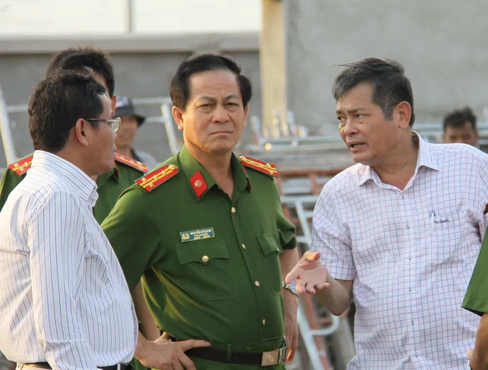 Hình ảnh vụ sập tường 10 người tử vong ở Đồng Nai ảnh 5