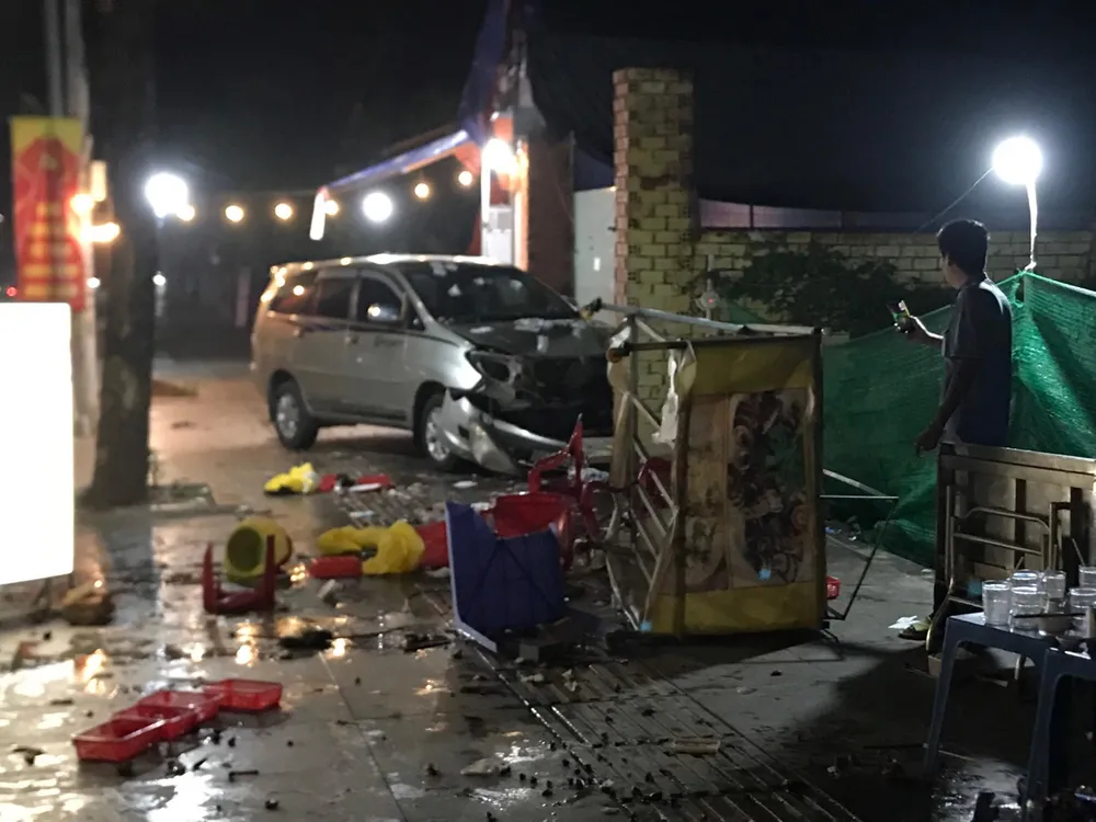 Hiện trường vụ tai nạn giao thông. Ảnh VH. Hiện trường vụ tai nạn giao thông. Ảnh VH.