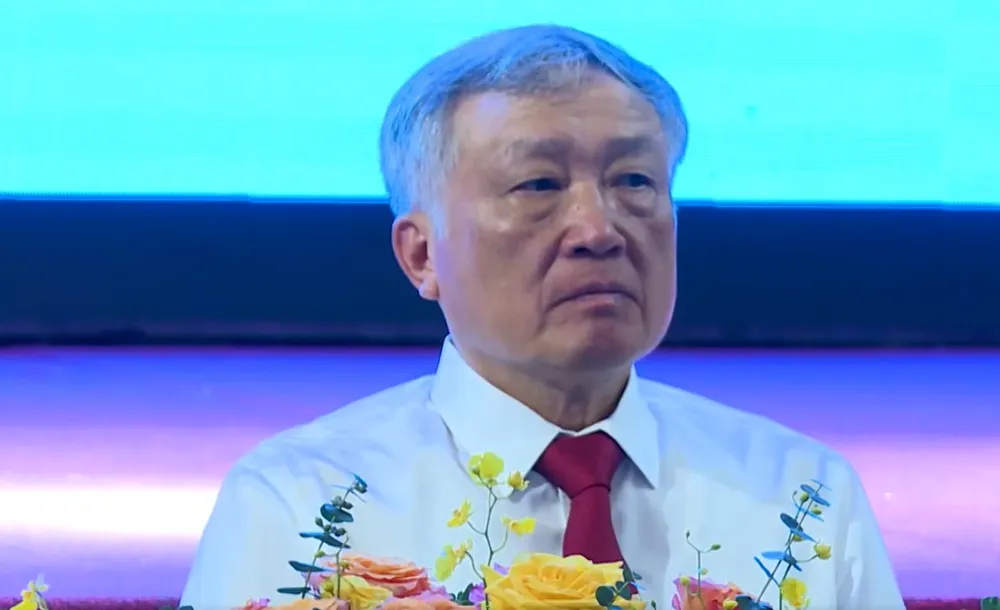 Chánh án TAND Tối cao Nguyễn Hòa Bình chủ trì hội nghị. Ảnh: VH