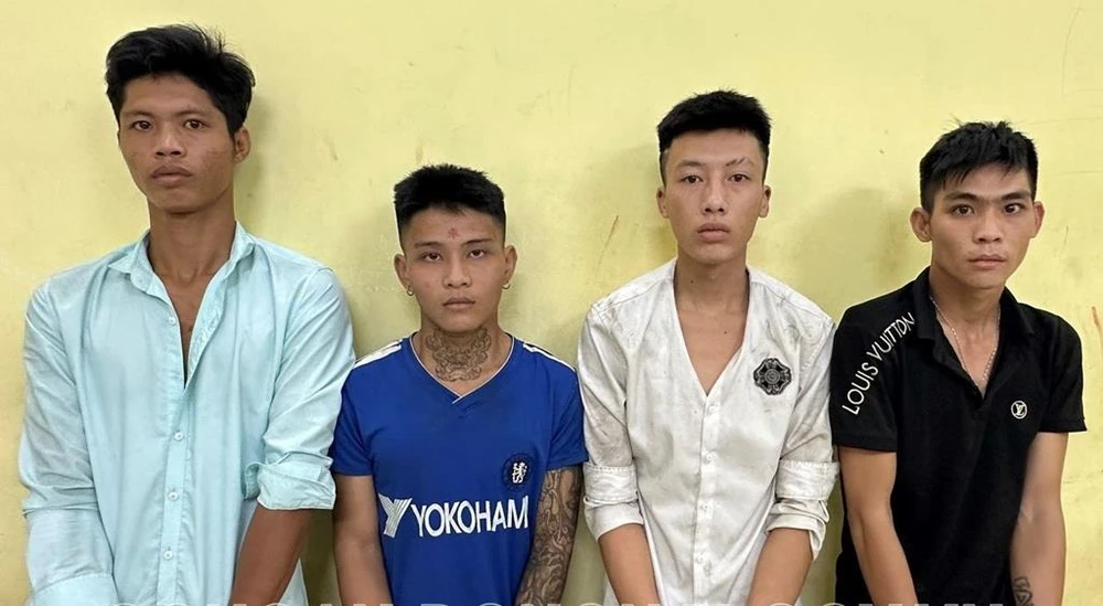 Các nghi can bị bắt giữ. Ảnh: CA.