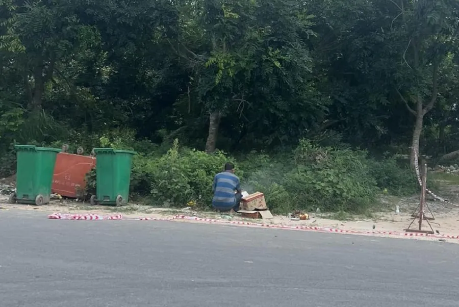 Khu vực phát hiện thi thể trẻ sơ sinh. Ảnh: CTV