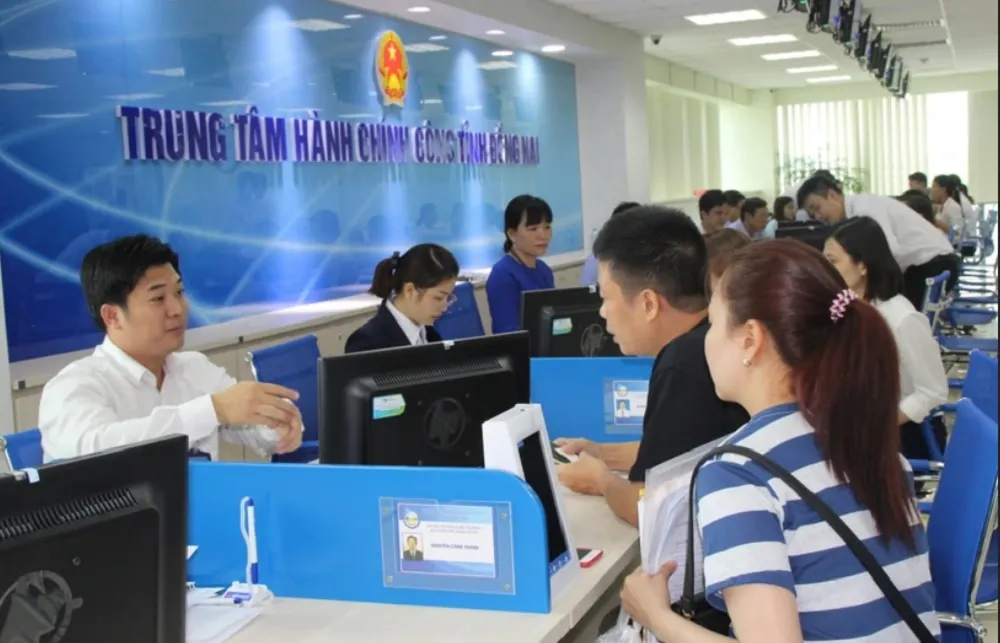 hành - chính - công.jpg