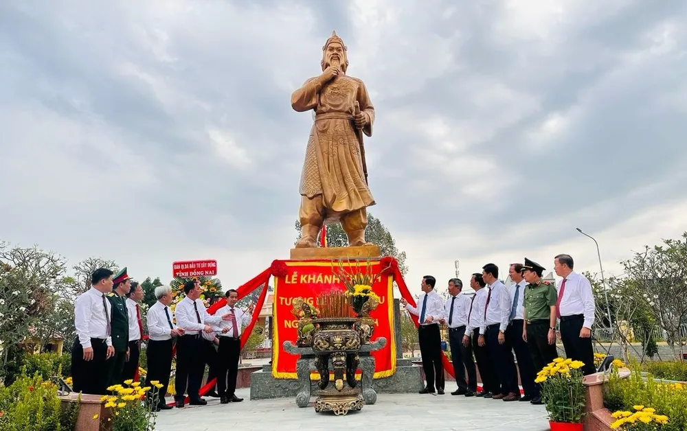 Nguyễn Hữu Cảnh.jpg