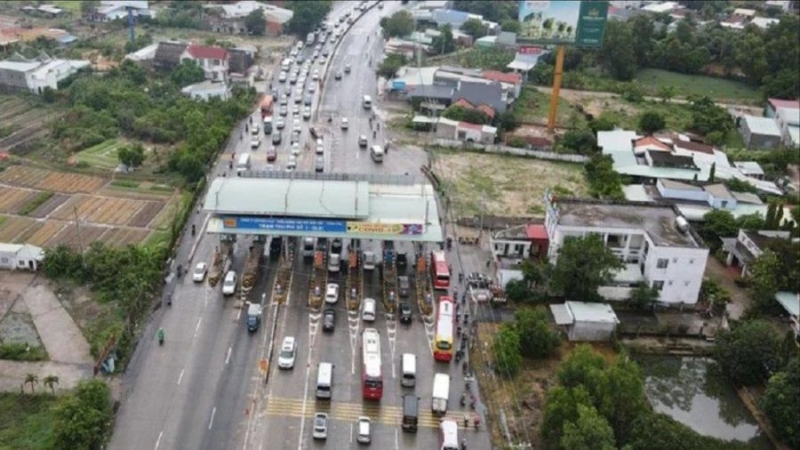 quốc lộ 51.jpg