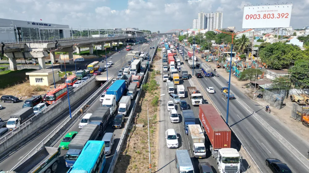 kẹt xe 4.jpg