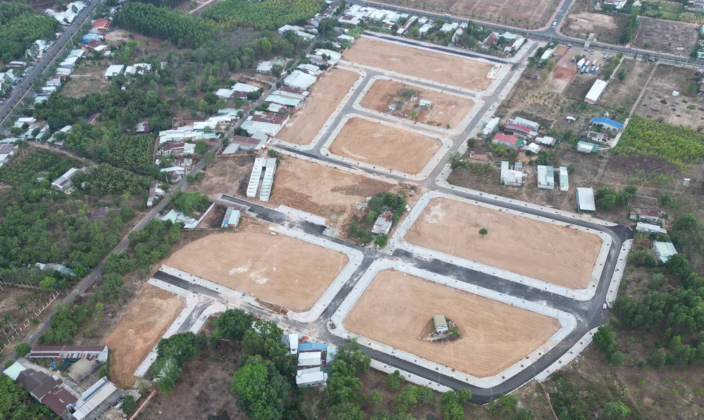 Khu tái định cư 1.jpg