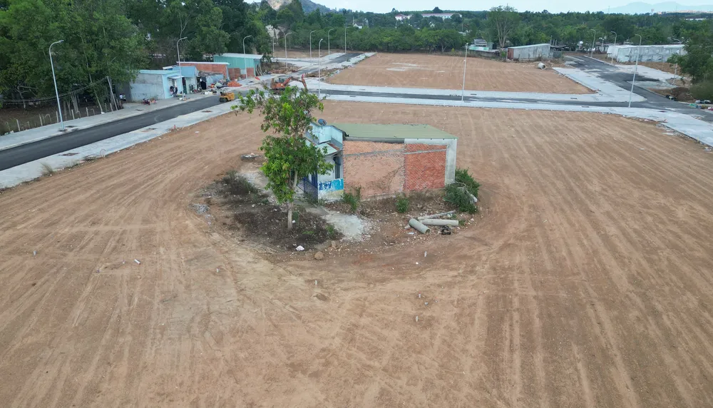 Khu tái định cư 4.jpg