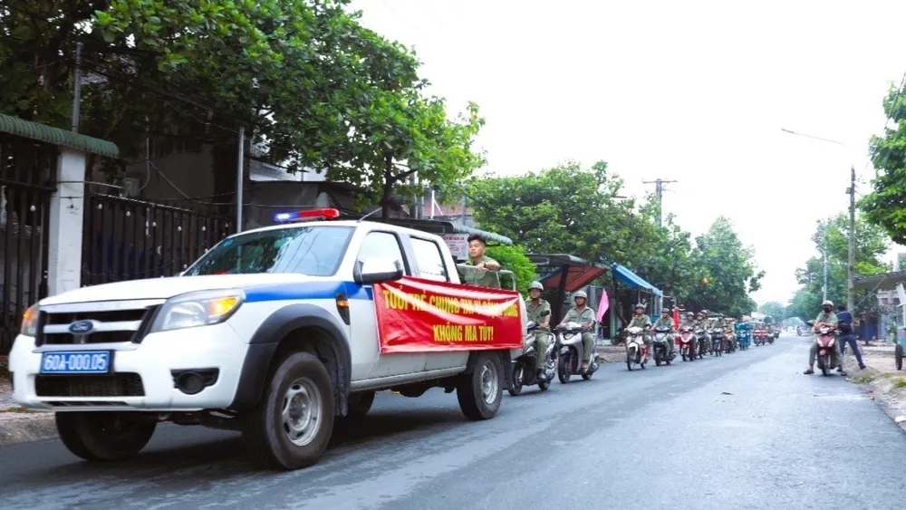UBND tỉnh Đồng Nai đã ban hành quyết định về việc triển khai thực hiện nghị quyết của HĐND tỉnh mức hỗ trợ Tổ bảo vệ an ninh trật tự trên địa bàn tỉnh. Ảnh: VŨ HỘI Tổ bảo vệ an ninh trật tự.jpeg