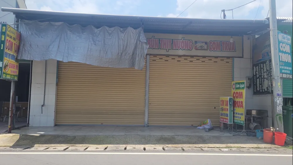 Căn nhà nơi Bích ở cùng gia đình xảy ra liên tiếp vụ án. Ảnh: VŨ HỘI. vợ giết chồng.jpg