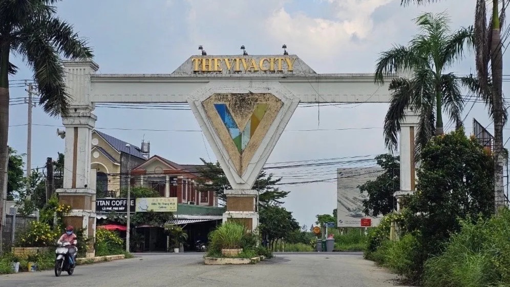 công ty bất động sản.jpg