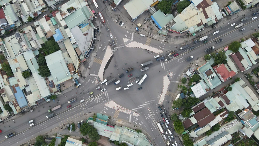 nút giao thông 2.jpg