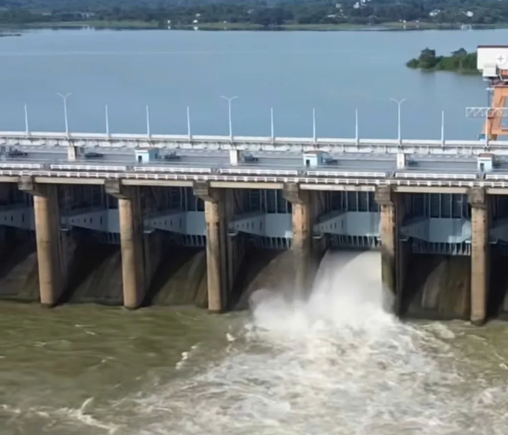 Thuỷ điện trị an.jpg