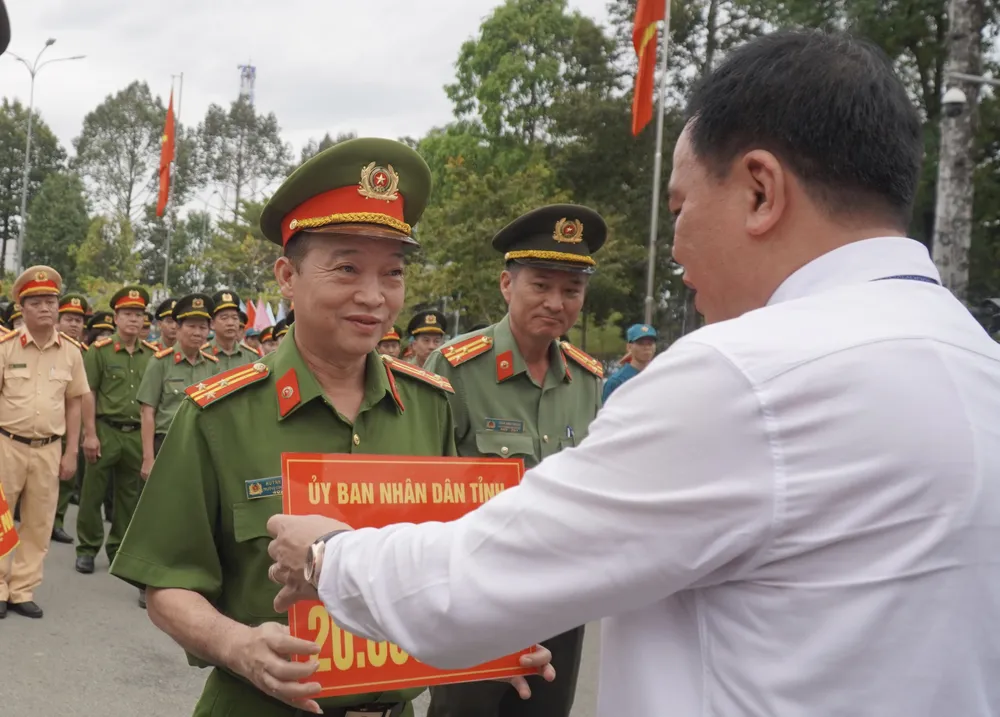 trấn áp tội phạm 7.jpg