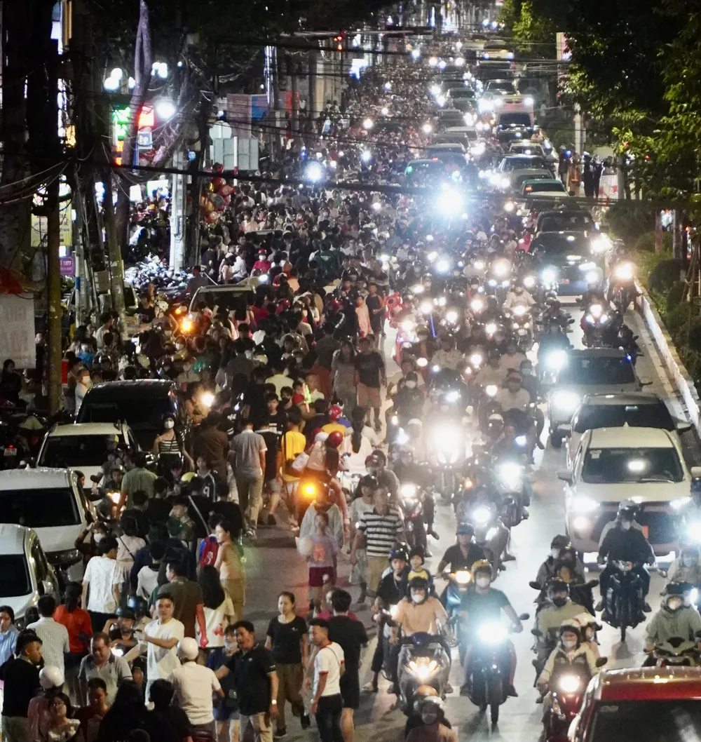 chào năm mới 15.jpg