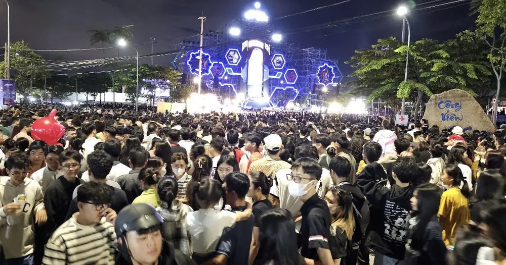 chào năm mới 4.jpg