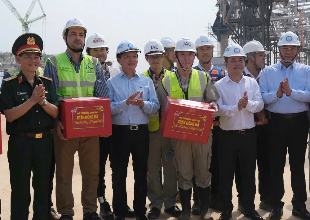 Phó thủ tướng.,.jpg