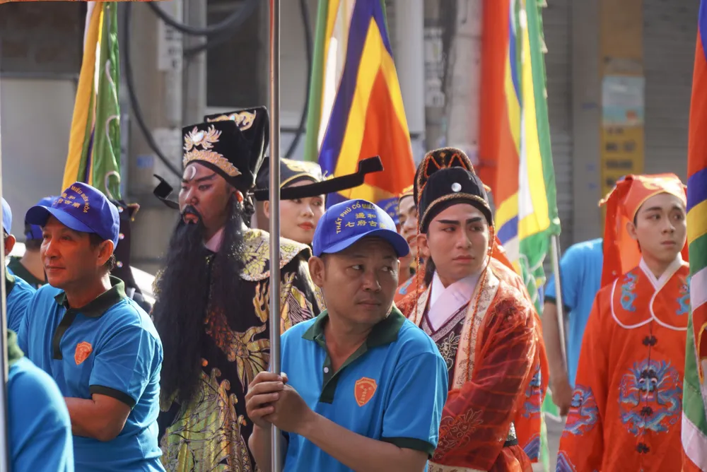 Lễ hội chùa ông 16.jpg