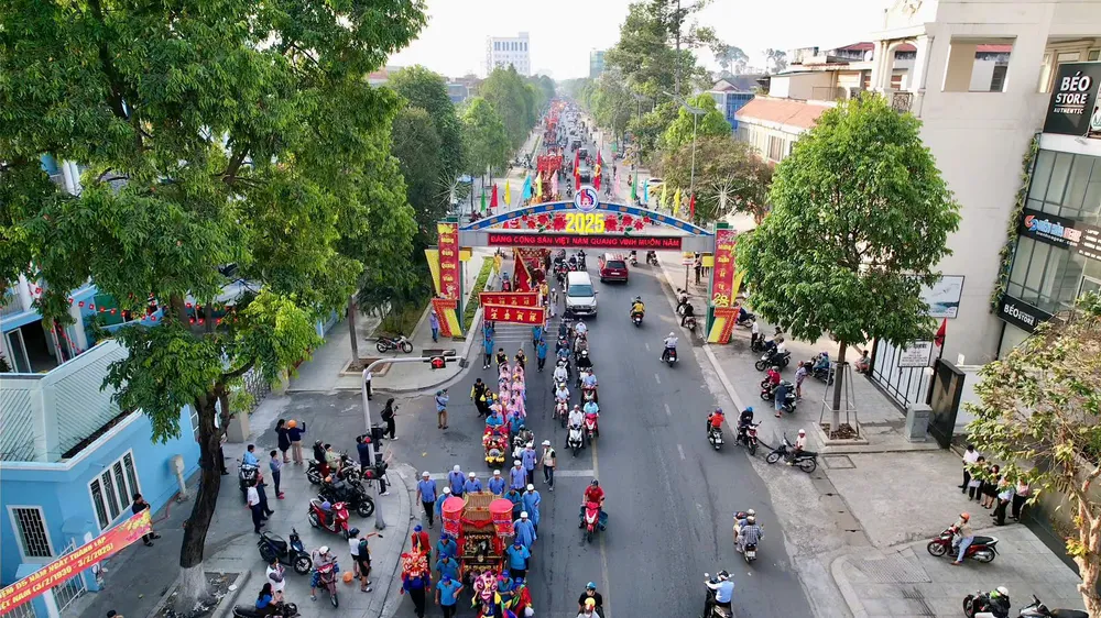 lễ hội chùa ông 19.jpg