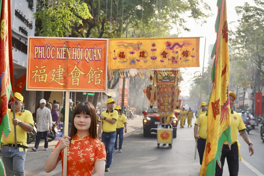 Lễ hội chùa ông 5.jpg