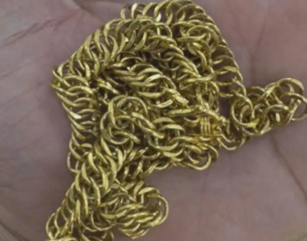 bắt nghi phạm.jpeg