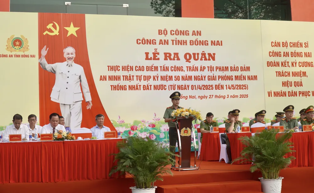 trấn áp tội phạm 16.jpg