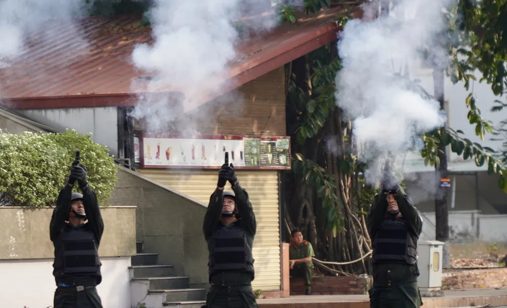 trấn áp tội phạm 8.jpg