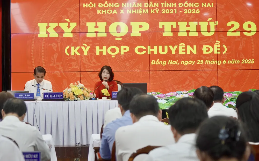 hỗ trợ cán bộ...jpg