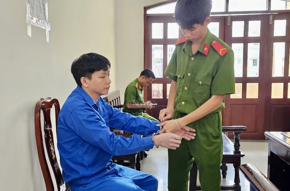 giả danh công an 1.jpg