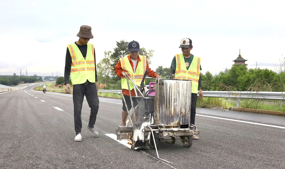 cao tốc Biên Hòa 15.jpg