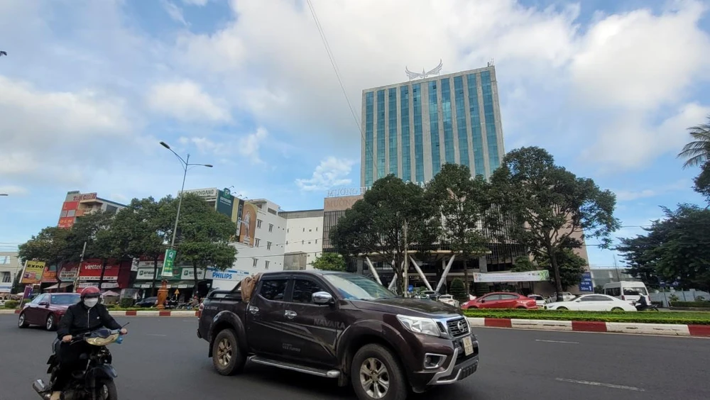 Khách sạn Mường Thanh Buôn Ma Thuột ở 81 Nguyễn Tất Thành, TP Buôn Ma Thuột. Ảnh: VŨ LONG