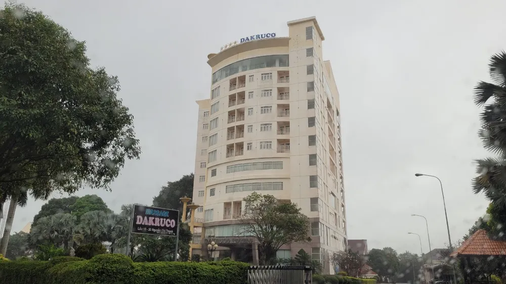 Trụ sở Công ty Cổ phần Cao su Đắk Lắk. Ảnh: VŨ LONG