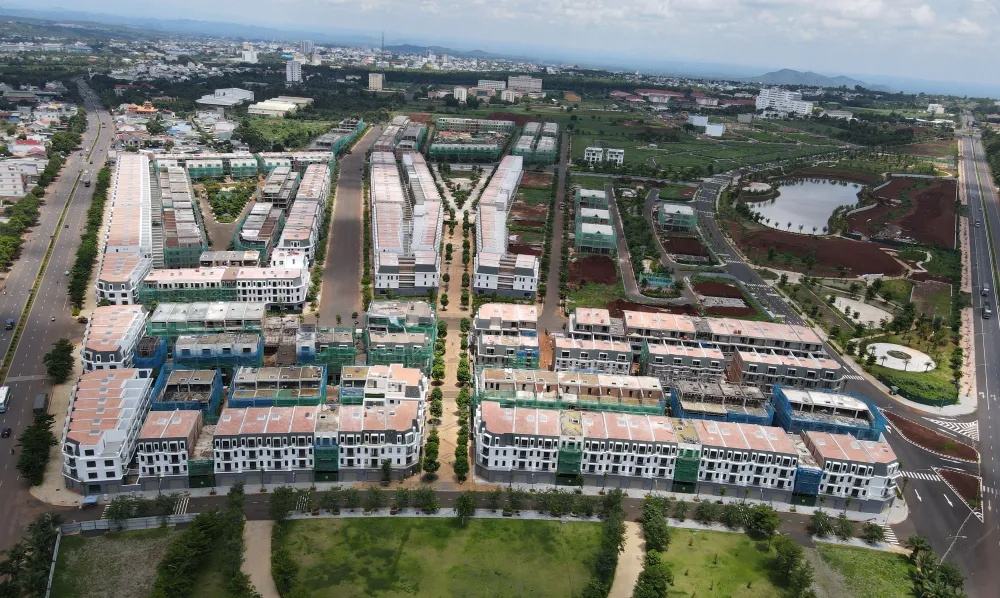 Bất động sản đem lại nguồn thu lớn cho ngân sách ở Đắk Lắk. Ảnh: VŨ LONG Bất động sản đem lại nguồn thu lớn cho ngân sách ở Đắk Lắk. Ảnh: VŨ LONG