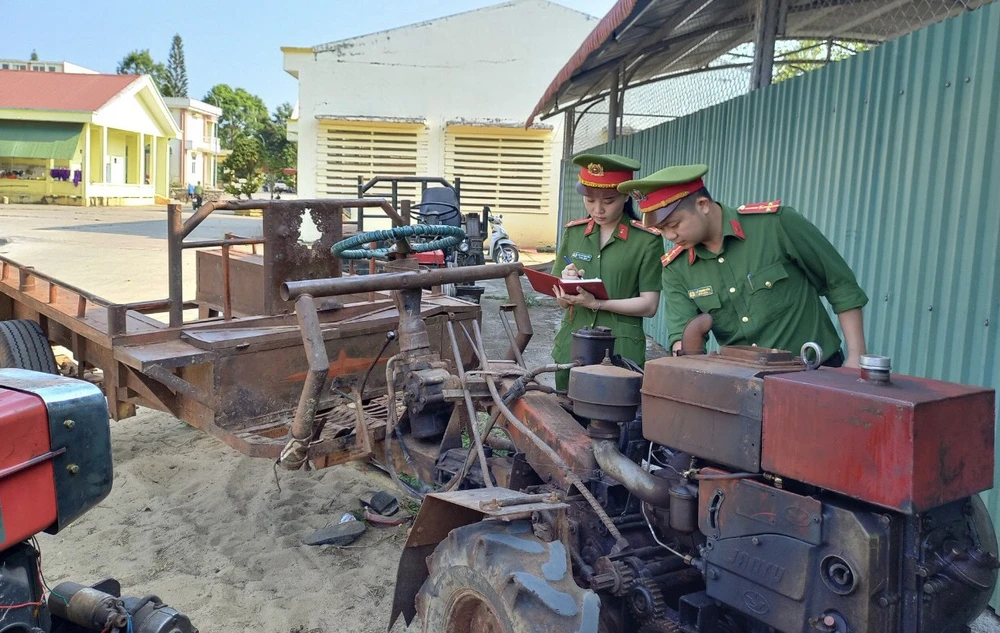 Tang vật vụ việc. Ảnh: MQ