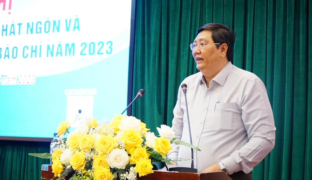 Ông Lê Văn Chiến phát biểu tại hội nghị. Ảnh: VŨ LONG Ông Lê Văn Chiến phát biểu tại hội nghị. Ảnh: VŨ LONG